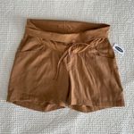 Old Navy Maternity Rollover Waist Soft Twill Utility Shorts in Coin Toss Size M Photo 1