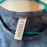 JoyLab Super Soft Joy Lab Tie die crew neck shirt Photo 1