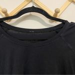 Lululemon Basic Black Long Sleeve Tee size Medium Photo 3