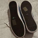 Cushion walk by Avon size 10 striped fashion sneakers Blue Photo 5