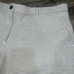 Gap  Khakis Summer Shorts Womens 10R Photo 1