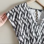 J.Crew  Linen Blend‎ Short Sleeve Romper w/ pockets in Black White Ikat Print, XS Photo 9