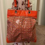 Vera Bradley  large tote bag Photo 1