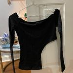 Edikted  Top Crop Off-Shoulder long sleeve black  Photo 1