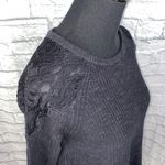 Hollister crop sweater w/lace shoulder black sz S Photo 3
