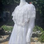 Vintage 1950s lace high neck wedding dress cottage core / boho ruffle tiered lac White Size M Photo 5