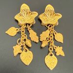 Vintage 80s CASUAL CORNER Goldtone Autumn Fall Leaves Acorns Dangle Earrings 25g Gold Photo 1