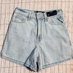 Hollister Ultra High Rise 90s Shorts Photo 0