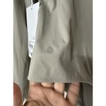 Lululemon Wundermost Square Photo 2