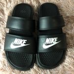 Nike Two Strap Sandals Photo 0