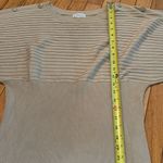 Joseph A  brand sweater Photo 2