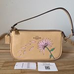 Coach Nolita 19 Photo 0