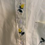 Las Olas Vintage  Yellow Rose Appliqué Button Down Size M Photo 2