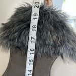 Kaufman Franco Carbon Faux Fur Vest Collar Gray Knit Sleeveless Vest Photo 10