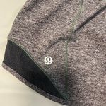 Lululemon  Shorts Hotty Hot 2.5" regular  Photo 2