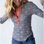Natural Life Reagan Thermal Henley Long Sleeve Tee Top in Slate Floral Blooms Photo 1