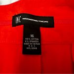 INC International Concepts Red Women's Shorts Zip Pockets 5 Inch Inseam Vacation Size 16 Photo 2