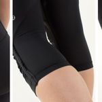 Lululemon  Cropped Legging 6 Run For Your Life Black & Gray Ruched Detail Photo 2