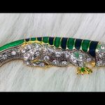 Gold Tone Blue And Green Crystal Alligator Brooch Photo 3