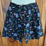 Vintage Lady Divots Golf shorts with golfing scene detail Size 8 see measurement Blue Photo 1
