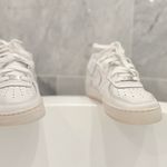 Nike  Air Force 1 ’07 One Triple White Low Size 8.5 Sneakers Shoe Photo 3