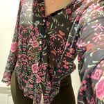 Miss Look  Top Photo 0