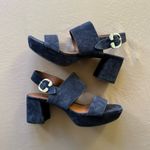 Aerosoles SUEDE CAMERA PLATFORM SANDALS Photo 5