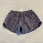 Lululemon‎ Hotty Hot Short II Long 4" Size 6 Tall Gray Photo 1