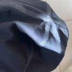 Athleta  hat with ponytail hole black
Nwt Lycra lightweight Photo 3