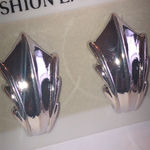 M. Jent Vintage Silver Tone Retro Boho Fashion Earrings Photo 0