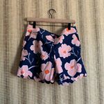 Isaac Mizrahi  Shorts Floral Women Size 8 Blue Fashion Summer Clothing Formal Photo 0