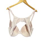 SKIMS Fits Everybody Push Up Cherry Blossom Photo 3