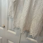 Vineyard Vines White Eyelet Top Size Medium Photo 3