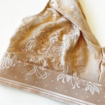 Wacoal  Beige Lace Bralette Size 38‎ Plunge Wide Strap V Neck Feminine Romantic Photo 5