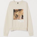 H&M Ariana Grande 7 Rings Long-sleeved Sweatshirt Photo 0