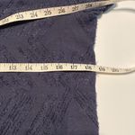 Peace & Pearls textured V-neck T-shirt top Chenille cold shoulder blue small Photo 6