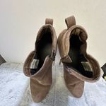Blondo Tan Suede Chukka Boots Photo 3