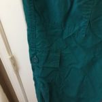 Liz Claiborne FINAL MARKDOWN Ladies  cargo looking capris 6 Photo 1