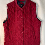 Gap Quilted Vest Very Berry front snap closure chambray weave interior Size XL Photo 0