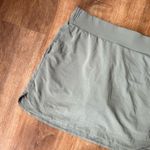 Apana  gray skort (M)  Photo 2