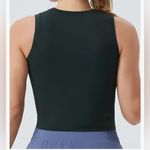 NEW Gray Support Sports Bra Removable Padded Sleeveless Workout Crop Top M Size M Photo 2