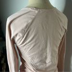 Gaiam  Medium Ruffle Sides Stitching Accented Long Sleeve Yoga Top Women’s Pink Photo 6