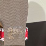 Wisconsin Badgers Size 6 sandals Red Photo 3