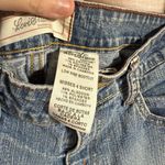 Levi's Levi’s women’s four short straight leg, low rise denim jeans  Photo 3