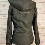 New Balance Wind Breaker Photo 3