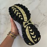 The North Face  HIKING LILA SAKURA MID EUC Photo 7