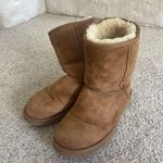 UGG Tan s Photo 0