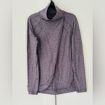 Lululemon  Rulu Rally Wrap women's size 8
Heathered Graphite Purple Photo 3