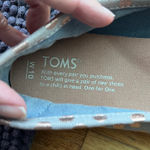 Toms  Women's Slip-on Shoes Grey Rose Gold Metallic Polka Dot Casual Comfort 10 Photo 7