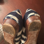 Oscar de la Renta  flats size 9 navy blue white fabric silver buckle Photo 6